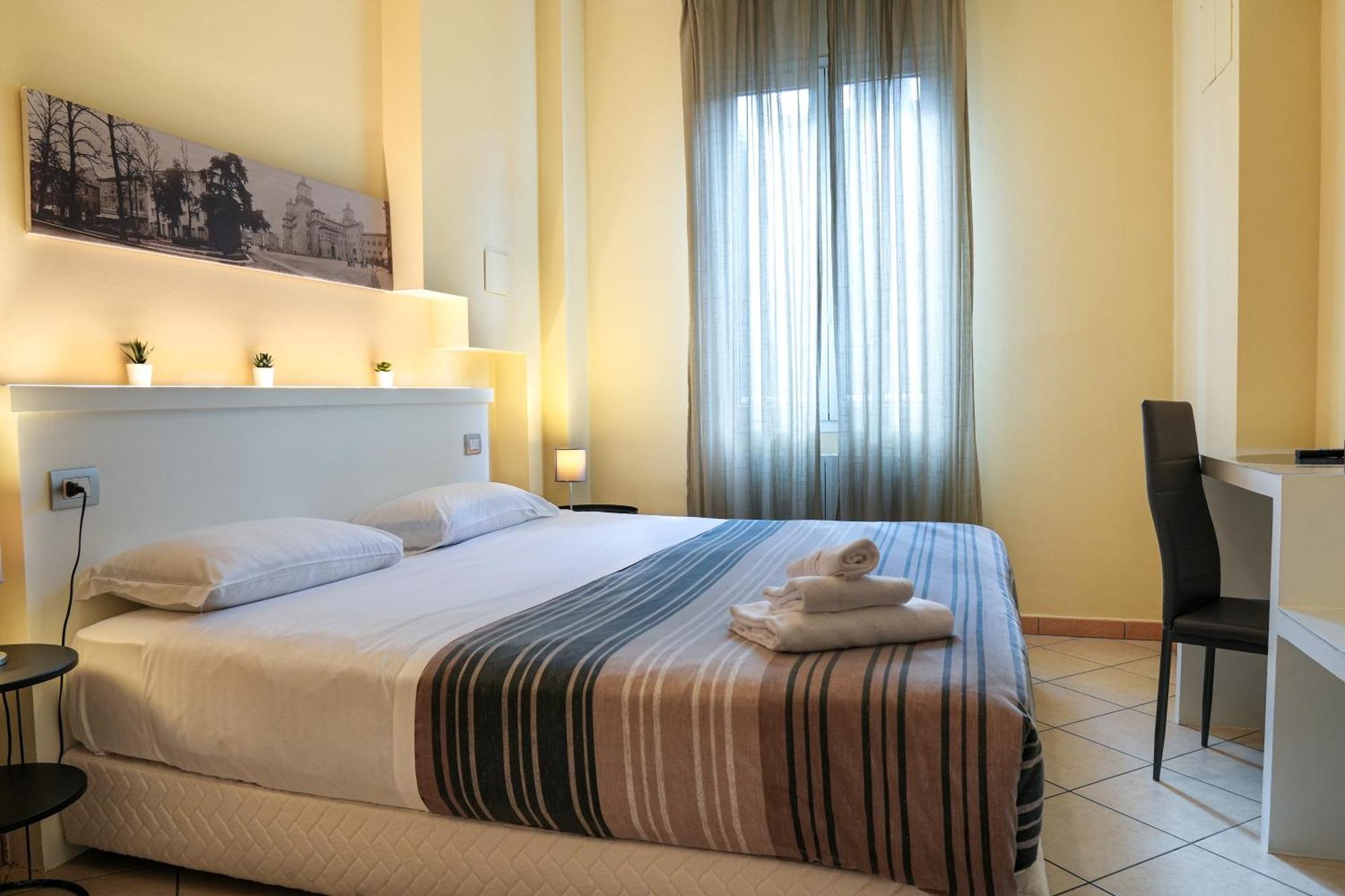 Smart Hotel แฟร์รารา ภายนอก รูปภาพ