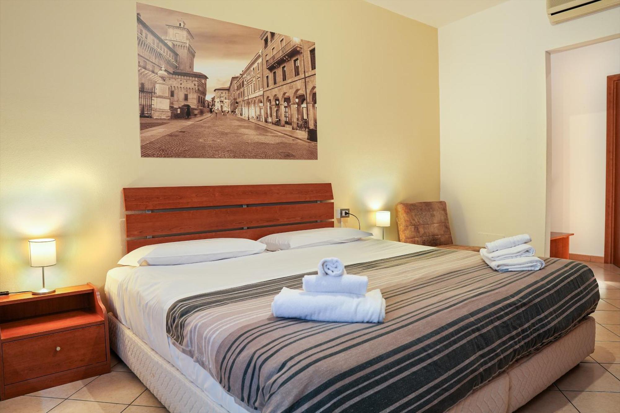 Smart Hotel แฟร์รารา ภายนอก รูปภาพ